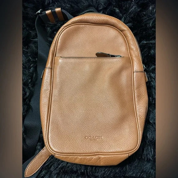 Like New Coach Metropolitan Sling Leather Bag - Picture 3 of 13